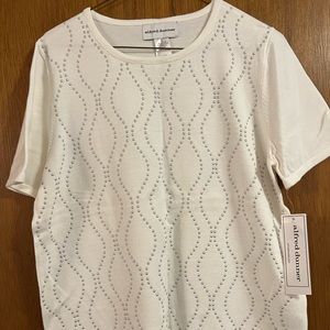 NWT Alfred Dunner White Short Sleeve Sweater, Size Small, Silver Studs